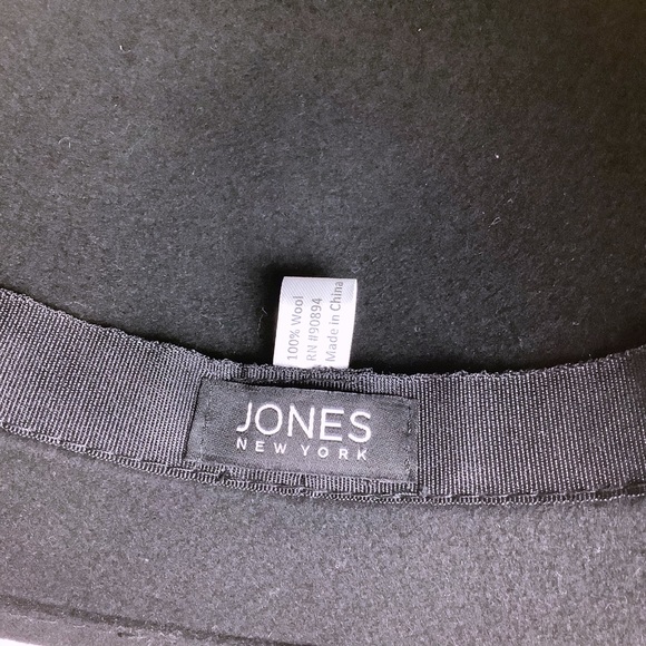 SOLD - Picture 5 of 5